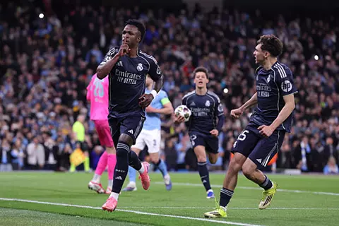 لا مكان للريمونتادا.. فينيسيوس يعاقب مانشستر سيتي ويقود ريال مدريد لربع نهائي الأبطال (فيديو)